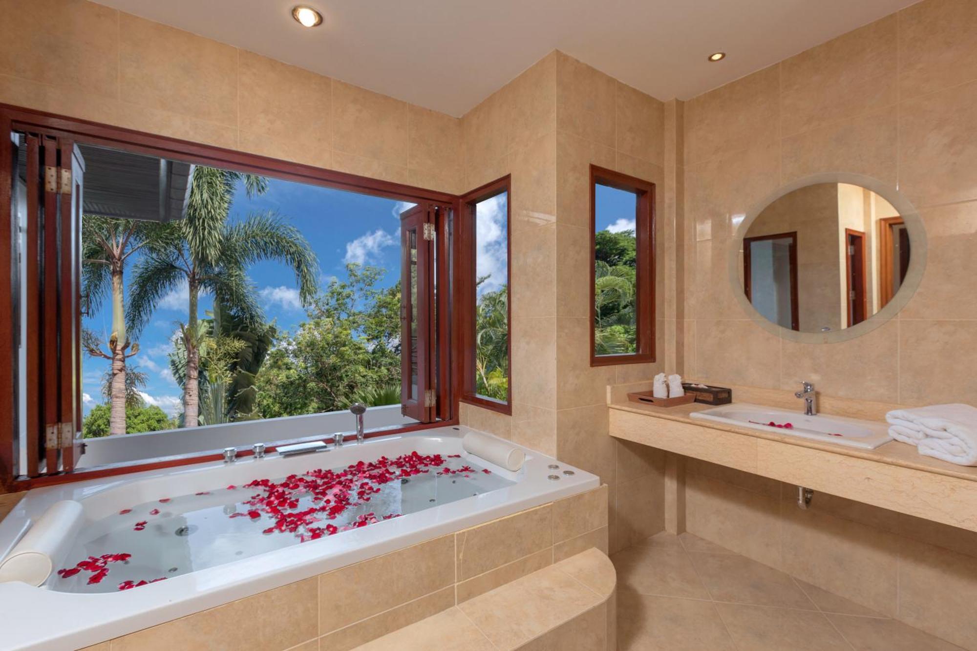 Patong Hill Estate 6 Villa Екстериор снимка